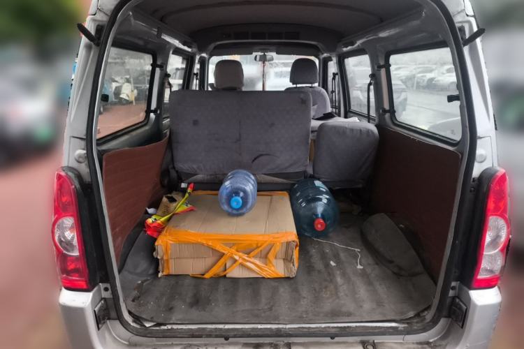 Used Wuling Rongguang 2011 1.2L Base Version Trunk