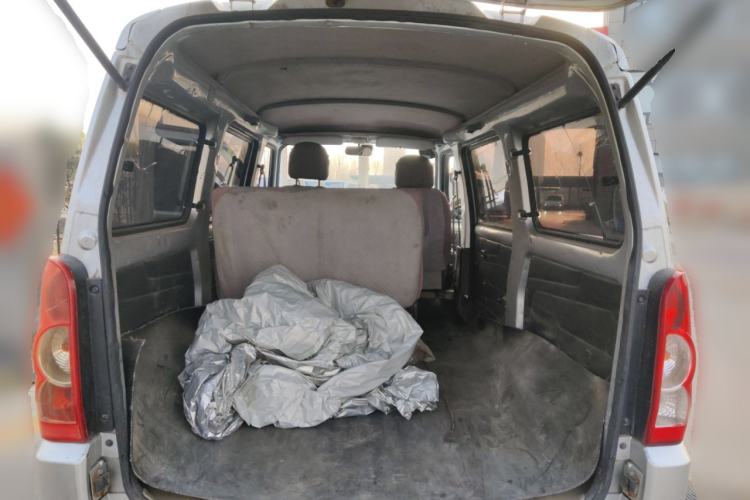 Used Wuling Rongguang 2011 1.2L Base Version Trunk