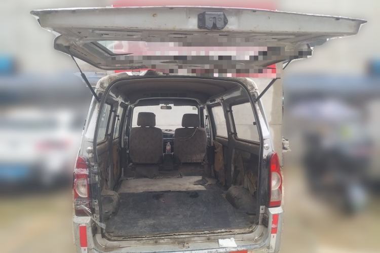 Used Wuling Rongguang 2011 1.2L Comfort Model Trunk