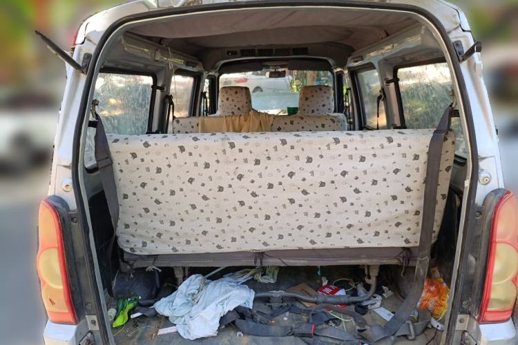 Used Wuling Rongguang 2011 1.5L Base Version Trunk