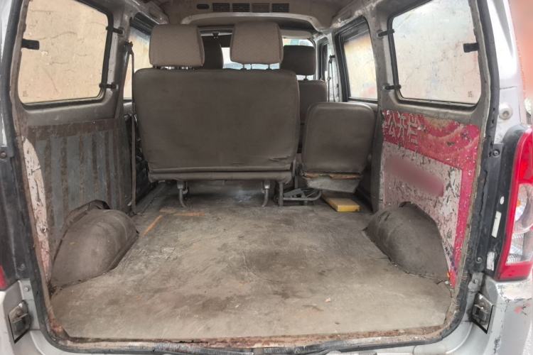 Used Wuling Rongguang 2011 1.2L Comfort Model Trunk