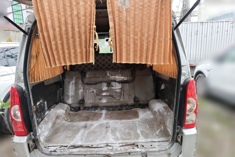 Used Wuling Rongguang 2011 1.2L Base Version Trunk