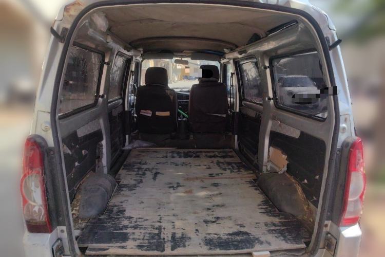Used Wuling Rongguang 2011 1.2L Base Version Trunk