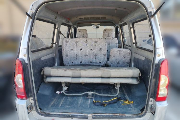 Used Wuling Rongguang 2011 1.5L Base Version Trunk