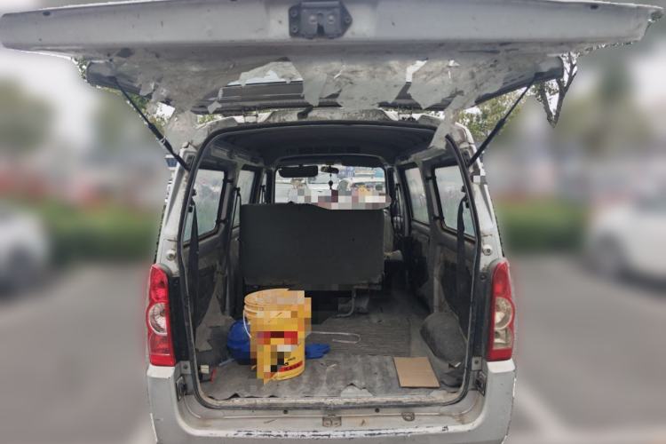 Used Wuling Rongguang 2011 1.2L Base Version Trunk
