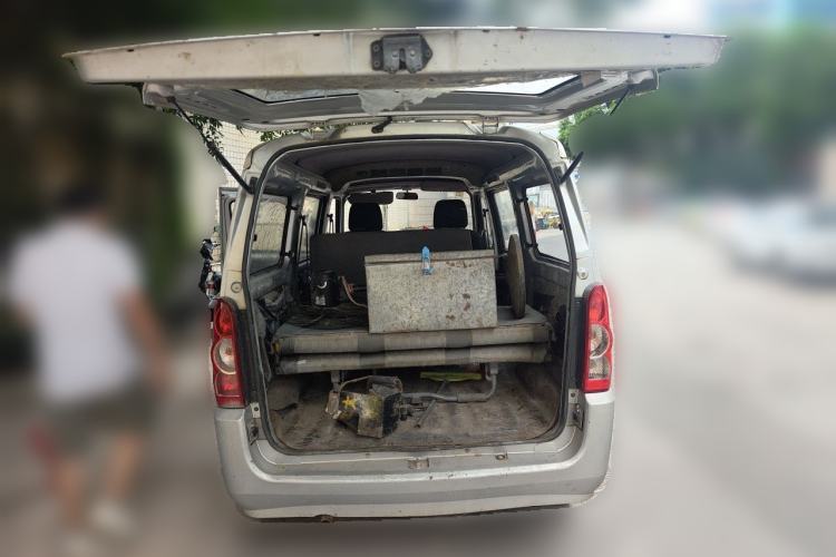 Used Wuling Rongguang 2011 1.2L Base Version Trunk