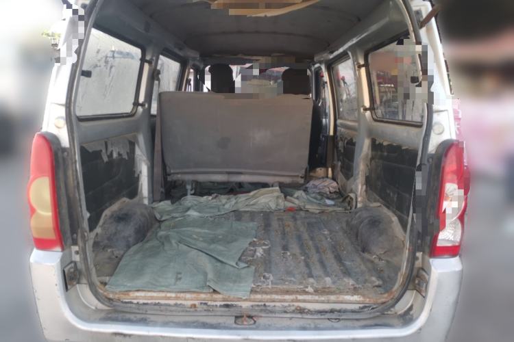 Used Wuling Rongguang 2011 1.2L Base Version Trunk