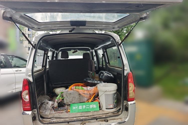 Used Wuling Rongguang 2011 1.2L Base Version Trunk