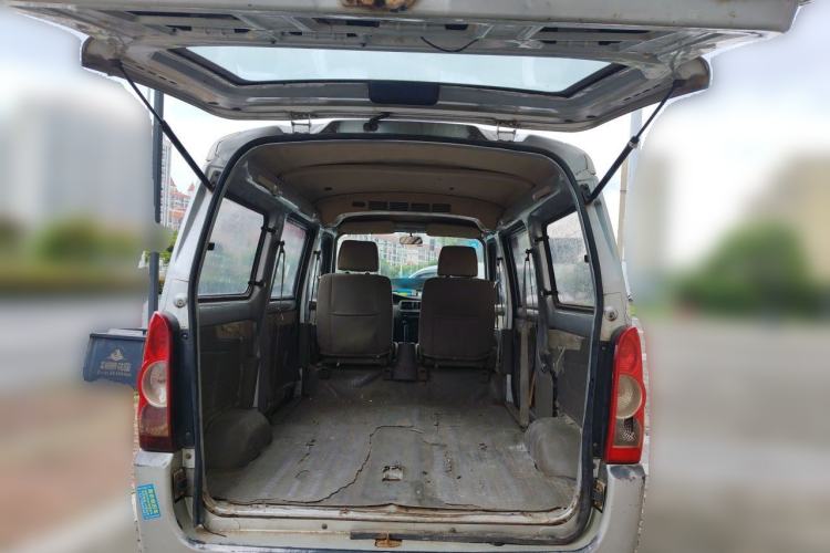 Used Wuling Rongguang 2011 1.2L Comfort Model Trunk
