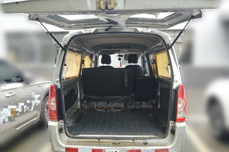 Used Wuling Rongguang 2011 1.2L Base Version Trunk