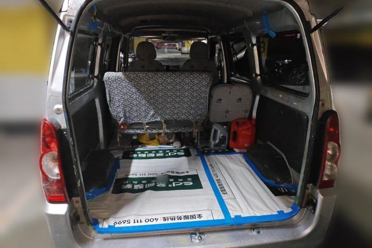 Used Wuling Rongguang 2011 1.2L Base Version Trunk