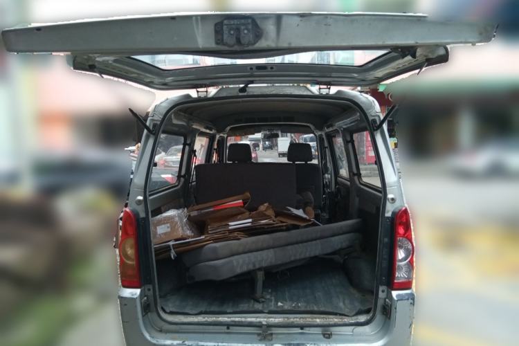 Used Wuling Rongguang 2011 1.2L Base Version Trunk