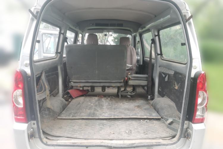 Used Wuling Rongguang 2011 1.2L Base Version Trunk