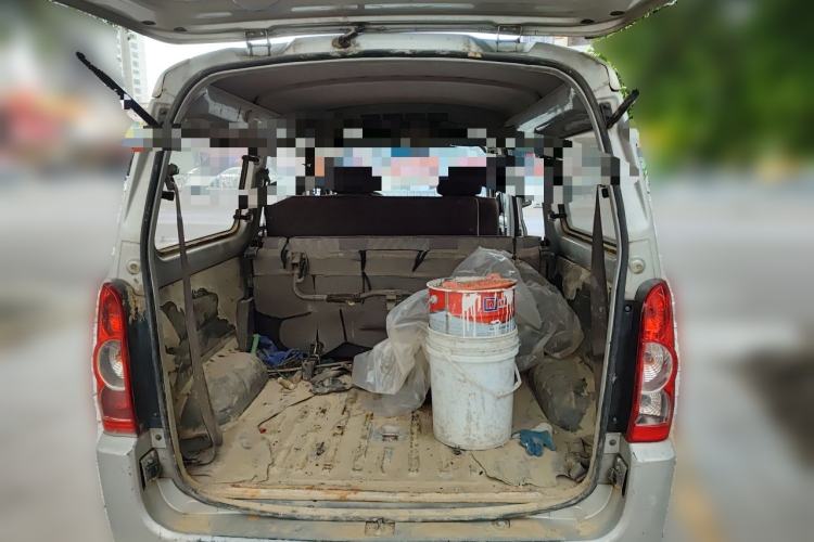 Used Wuling Rongguang 2011 1.2L Base Version Trunk