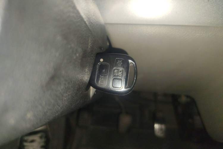 Used Wuling Rongguang 2011 1.2L Standard Version Vehicle Key