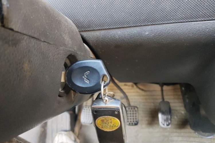 Used Wuling Rongguang 2011 1.2L Base Version Vehicle Key