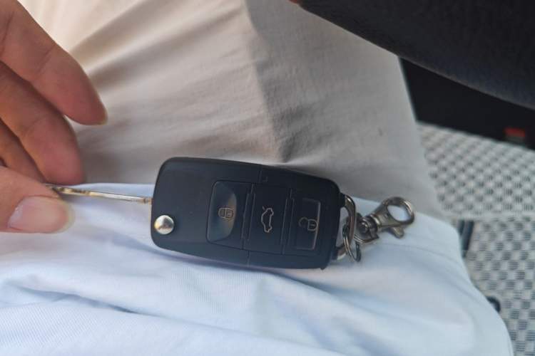 Used Wuling Rongguang 2011 1.2L Standard Version Vehicle Key