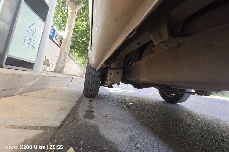 Used Wuling Rongguang 2011 1.2L Base Version Chassis Rear Right