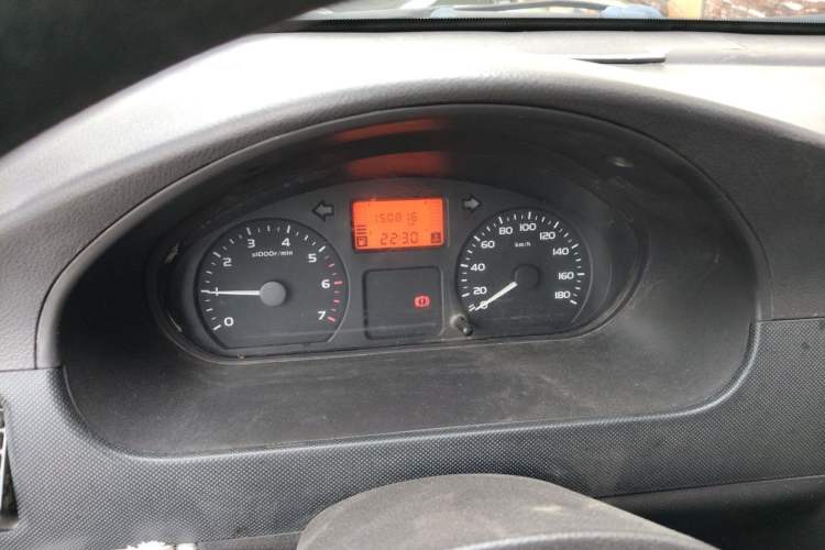 Used Wuling Rongguang 2011 1.2L Base Version Instrument Cluster