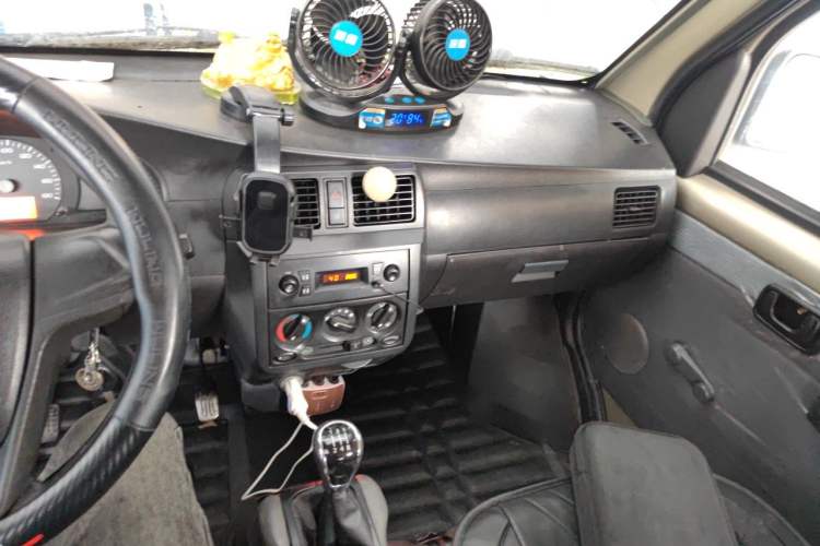 Used Wuling Rongguang 2011 1.2L Base Version Audio And AC Panel
