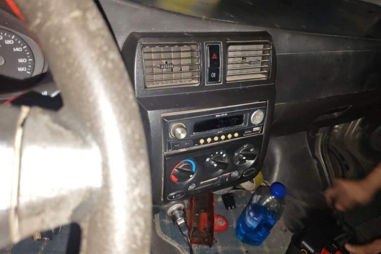 Used Wuling Rongguang 2011 1.2L Base Version Audio And AC Panel