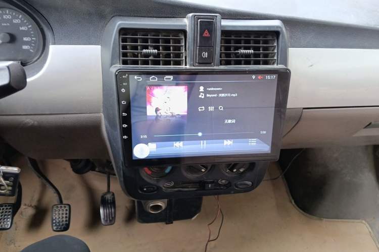 Used Wuling Rongguang 2011 1.2L Comfort Model Audio And AC Panel