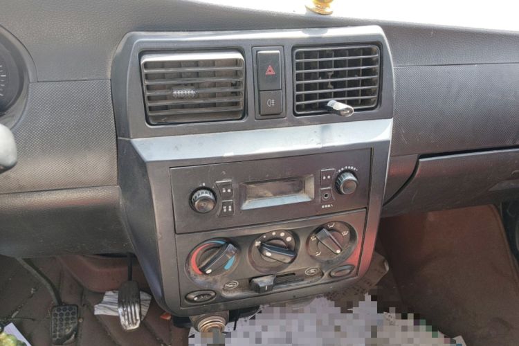 Used Wuling Rongguang 2011 1.2L Base Version Audio And AC Panel