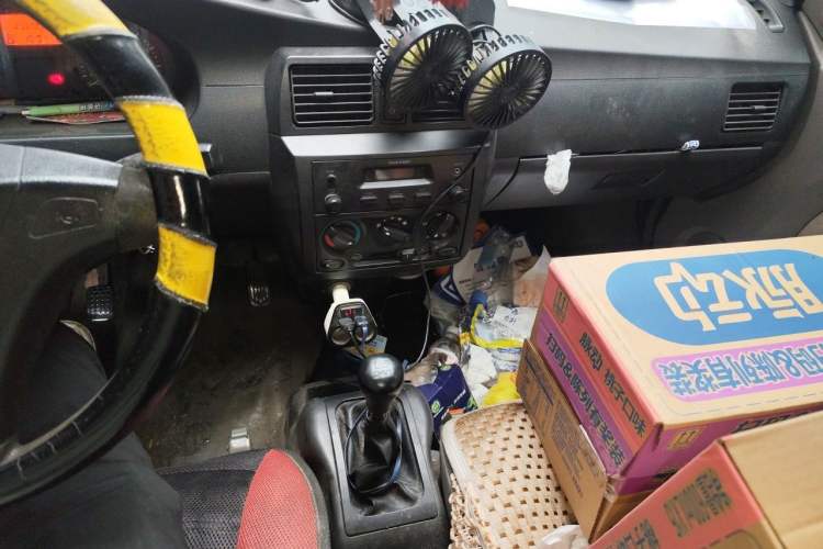 Used Wuling Rongguang 2011 1.2L Comfort Model Audio And AC Panel