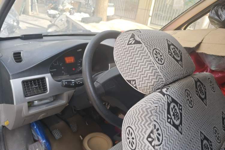Used Wuling Rongguang 2011 1.2L Base Version Center Console