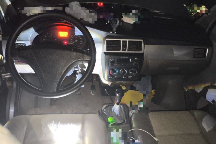 Used Wuling Rongguang 2011 1.2L Standard Version Center Console