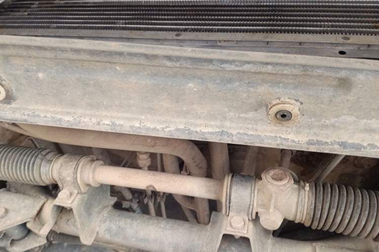 Used Wuling Rongguang 2011 1.2L Comfort Model Chassis Front