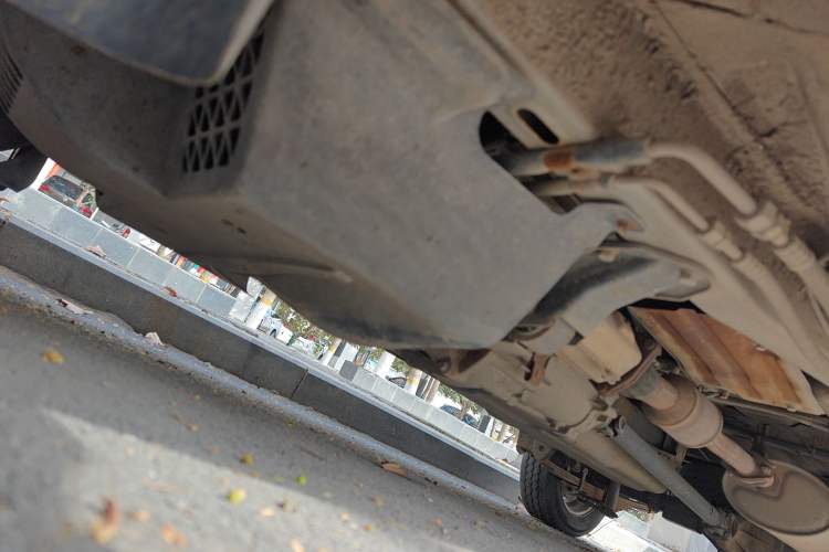 Used Wuling Rongguang 2011 1.2L Standard Version Chassis Front Left
