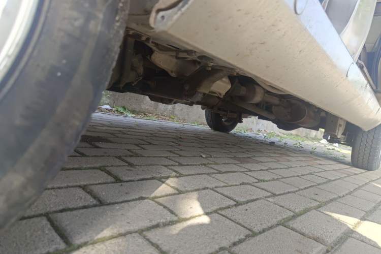 Used Wuling Rongguang 2011 1.2L Standard Version Chassis Front Left