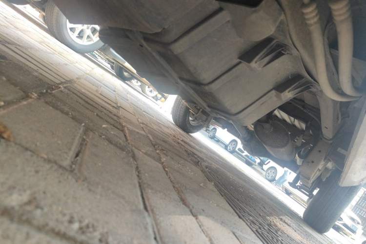 Used Wuling Rongguang 2011 1.2L Comfort Model Chassis Front Left