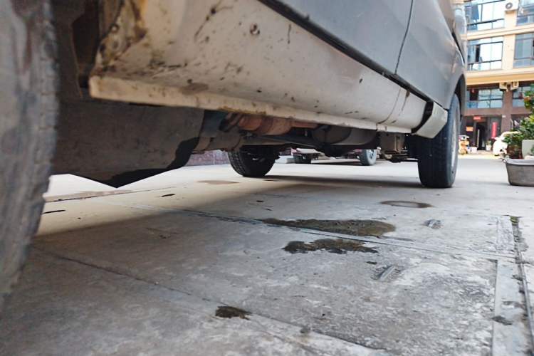 Used Wuling Rongguang 2011 1.2L Comfort Model Chassis Front Left