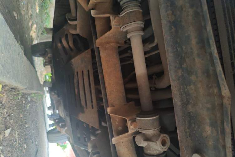 Used Wuling Rongguang 2011 1.2L Standard Version Chassis Front