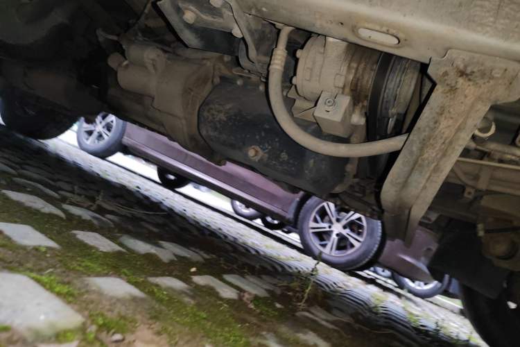Used Wuling Rongguang 2011 1.2L Base Version Chassis Front Right