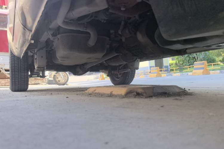 Used Wuling Rongguang 2011 1.2L Base Version Chassis Front Right