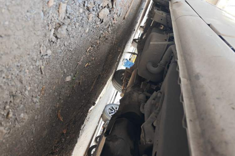 Used Wuling Rongguang 2011 1.2L Base Version Chassis Front Right