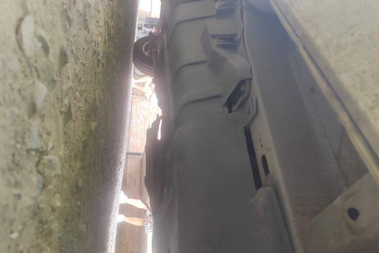 Used Wuling Rongguang 2011 1.2L Base Version Chassis Front Right