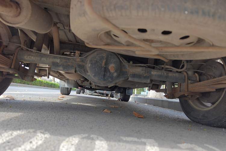 Used Wuling Rongguang 2011 1.2L Standard Version Chassis Rear