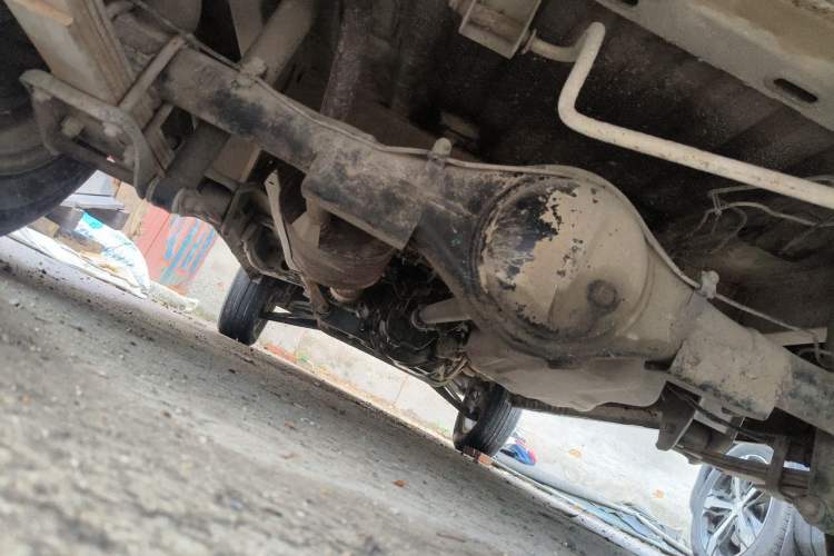 Used Wuling Rongguang 2011 1.2L Standard Version Chassis Rear