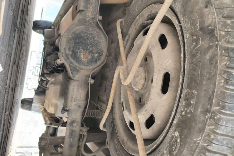 Used Wuling Rongguang 2011 1.2L Standard Version Chassis Rear