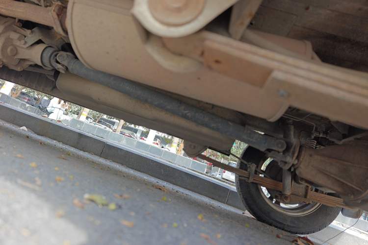 Used Wuling Rongguang 2011 1.2L Standard Version Chassis Rear Left