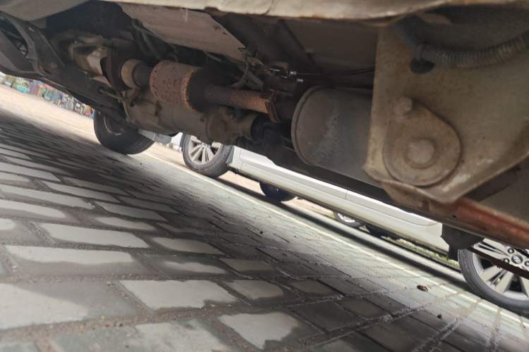 Used Wuling Rongguang 2011 1.2L Base Version Chassis Rear Left