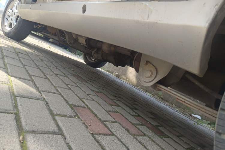 Used Wuling Rongguang 2011 1.2L Standard Version Chassis Rear Left