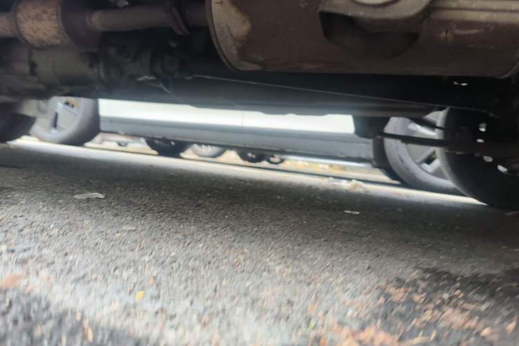 Used Wuling Rongguang 2011 1.2L Base Version Chassis Rear Left