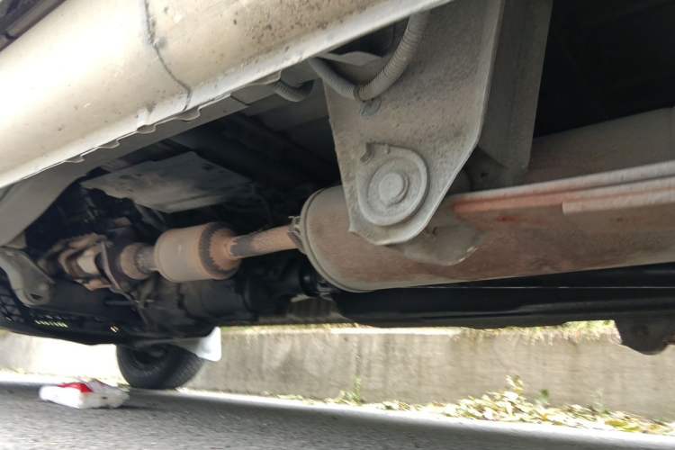 Used Wuling Rongguang 2011 1.2L Base Version Chassis Rear Left
