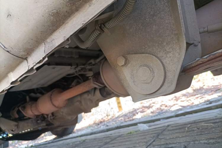 Used Wuling Rongguang 2011 1.2L Base Version Chassis Rear Left