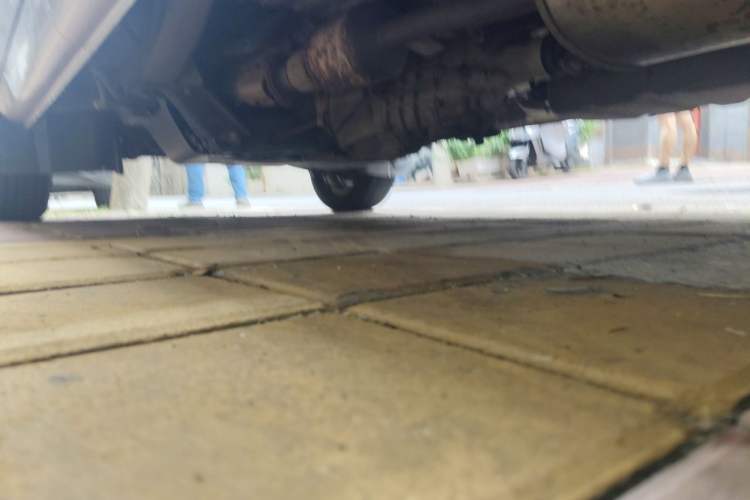 Used Wuling Rongguang 2011 1.5L Base Version Chassis Rear Left